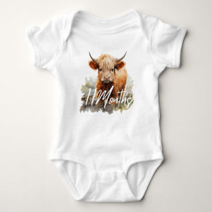 Body Para Bebê Highland Cow Birthday Milestone 11 Meses Querida