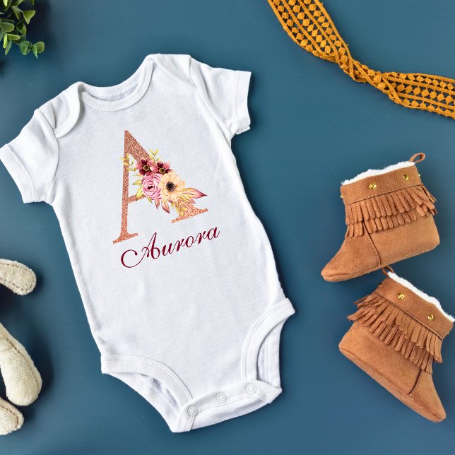 Body Para Bebê Letra A Floral Rosa Monograma Dourado (Criador carregado)
