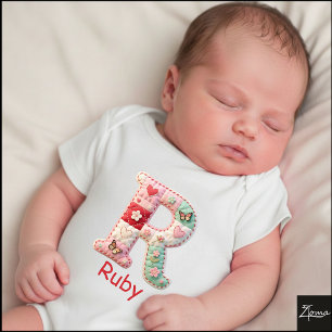 Body Para Bebê Letra Inicial R de Patchwork Matelassê para Berçár
