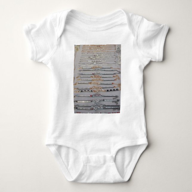 Body Para Bebê Linda coleção de design de arte cardíaca de Jewelr (Frente)