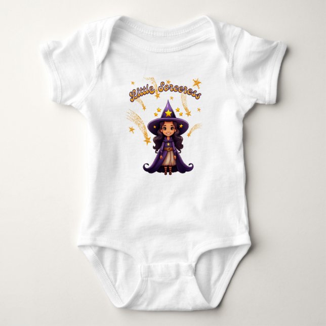 Body Para Bebê Little Sorceress – Baby Halloween Bodysuit (Frente)