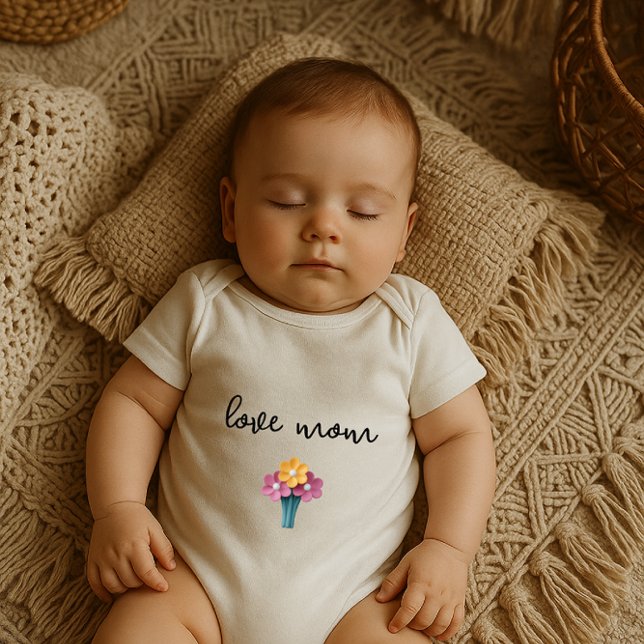 Body Para Bebê "Love mom" Baby bodysuit (Criador carregado)