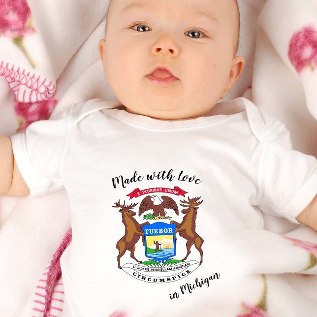 Body Para Bebê Made with Love in Michigan / flag, State USA (Criador carregado)