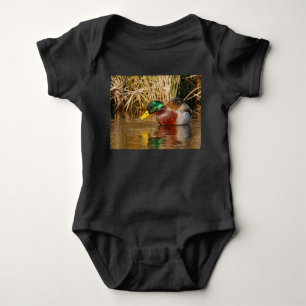 Body Para Bebê Mallard Sentado na Água