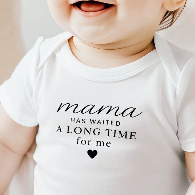 Body Para Bebê Mama Esperou Bodysuit de Presente para Bebê (Criador carregado)