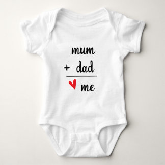 Body Para Bebê Mamãe + Papai = Eu Anúncio de Recém-Nascido Fofo