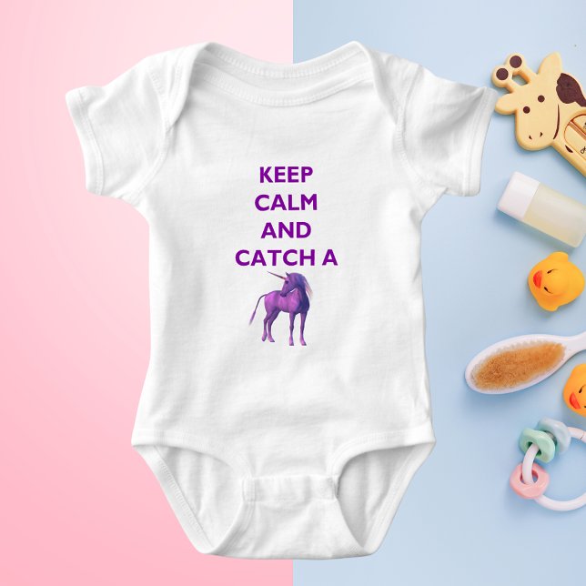 Body Para Bebê Mantenha-Se Calmo, Roxo Unicorn Bebê Jérsei Roupa (Keep Calm, Purple Unicorn Baby Jersey Bodysuit)