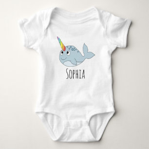 Body Para Bebê Meninas Whimsical Rainbow Narwhal Cartoon e Nome