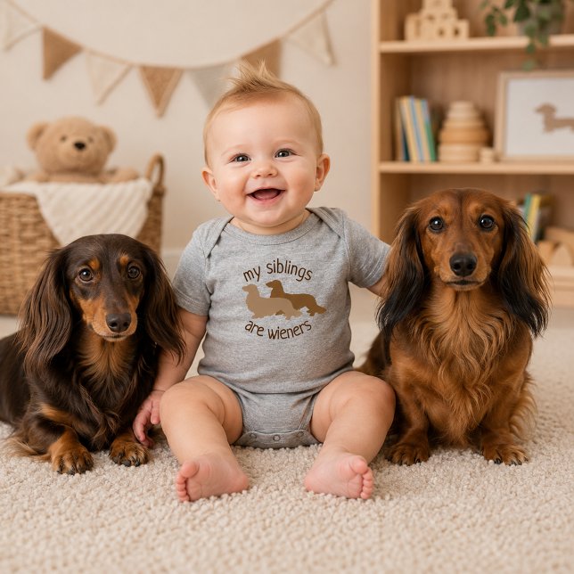 Body Para Bebê Meus irmãos são Dachshunds de pelo longo (Sausage dog baby shower gift - My Siblings are Long Hair Wieners Dachshunds Baby Bodysuit)