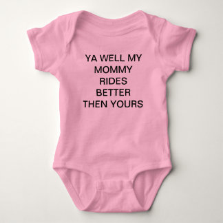 BODY PARA BEBÊ MINHA MAMÃE MONTA MELHOR ENTÃO SEUS