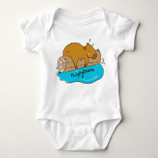 Body Para Bebê Napybara Cute Capybara Dormindo no diário de madei