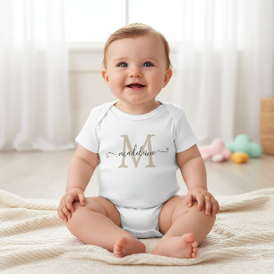 Body Para Bebê Nome de Roteiro Personalizado Monograma Bege