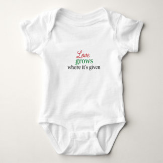Body Para Bebê "O amor cresce onde é dado"