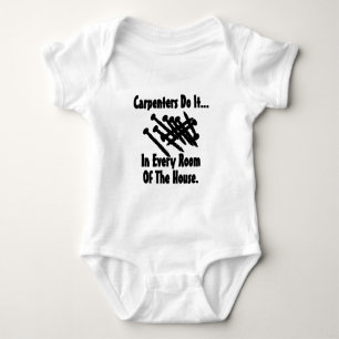 Body Para Bebê Os Carpinteiros Fazem... Em Todas As Salas Da Casa