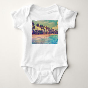 Body Para Bebê Paraíso tropical: mar, hotel, praia.