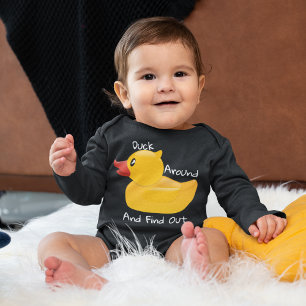 Body Para Bebê Pato Ao Redor E Descobrir Pato De Borracha Engraça