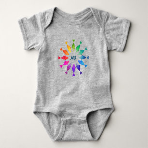 Body Para Bebê Peixe-arco-íris no oceano com um padrão colorido b