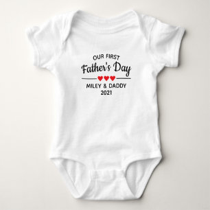 Body Para Bebê Personalizado Nosso Primeiro Dia de os pais