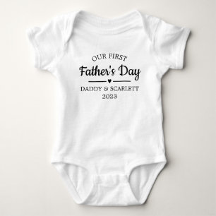 Body Para Bebê Personalizado Nosso Primeiro Dia de os pais
