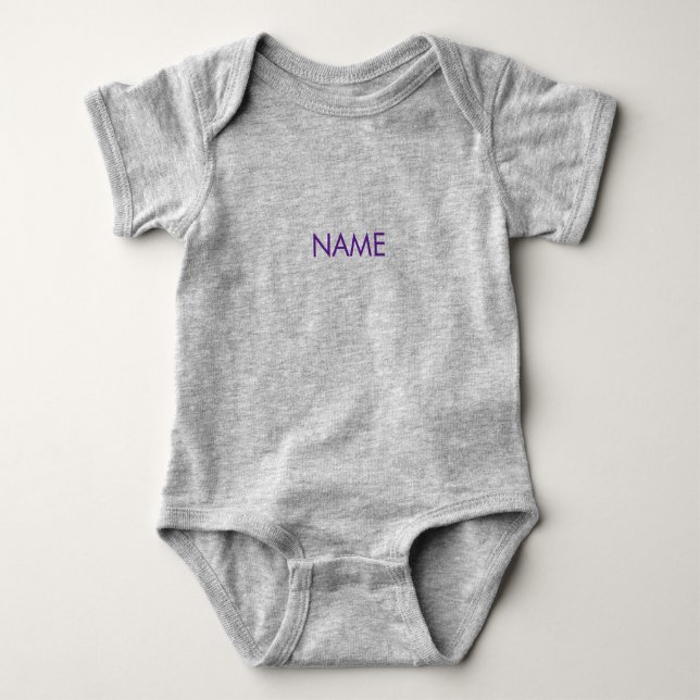 Body Para Bebê Personalizar com nome, texto cinzas roxas minimali (Frente)