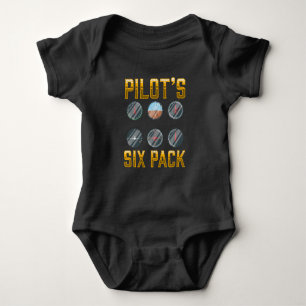 Body Para Bebê Pilotos com seis pacotes de voo sobrevoando avião