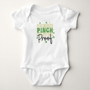 Body Para Bebê Pinch Proof Ruas. Dia dos Patricões