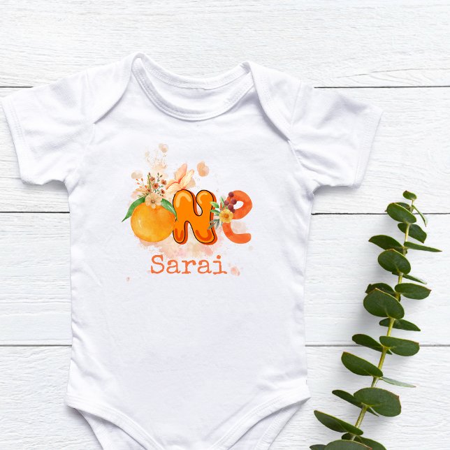 Body Para Bebê Primeiro Aniversário Personalizado Laranja (Personalized Orange First Birthday Outfit Baby Bodysuit)