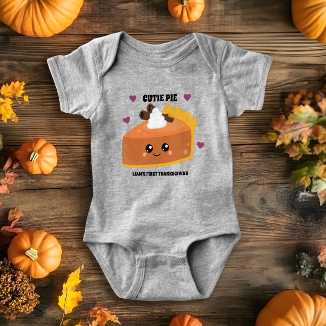 Body Para Bebê Primeiro Traje de Ação de Graças - Fofinho  (The perfect outfit to hang out with the family on your first thanksgiving!)