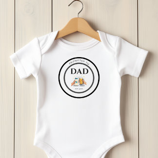 Body Para Bebê Promoted to Dad Est 2026 Baby Bodysuit