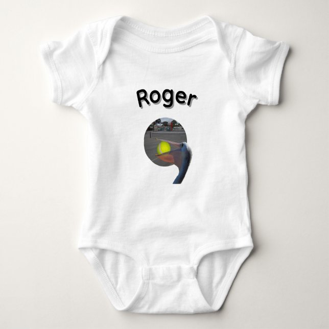 Body Para Bebê Roger Nome Com Pelicano Pegando Bola, (Frente)