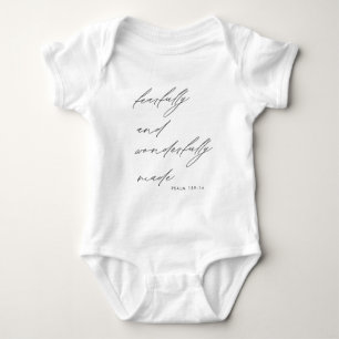 Body Para Bebê Script Moderno Incrivelmente Cristão