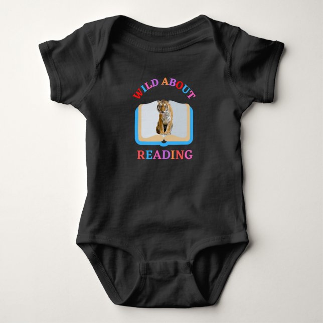 BODY PARA BEBÊ SELVAGEM SOBRE LEITURA (Frente)