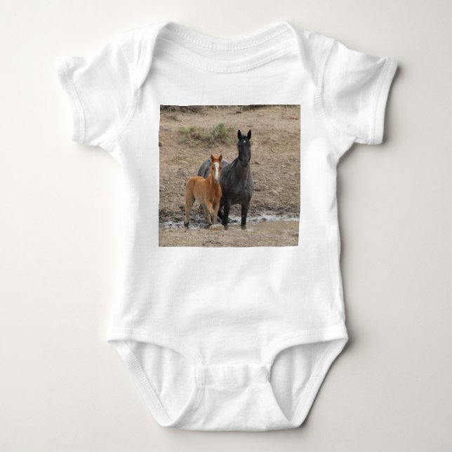Body Para Bebê Steens Wild Horse Baby Bodysuit  (Frente)