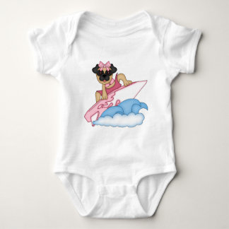 Body Para Bebê Surfer Pug Girl personalizável - rosa