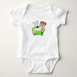 Body Para Bebê Suricata no banho na banheira