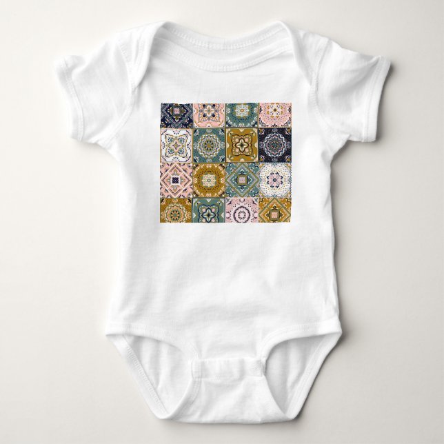Body Para Bebê Talavera Indian: Patchwork, Ethnic Mosaic. (Frente)