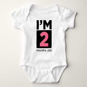 Body Para Bebê Tenho 2 meses de cor rosa