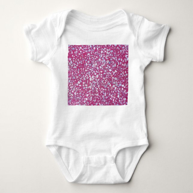 Body Para Bebê Textura Terrazzo: Elegância Branca Rosa. (Frente)