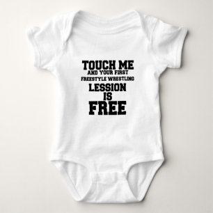 BODY PARA BEBÊ TOQUE EM MIM E EM SUA PRIMEIRA LESSIA LUTA DE FREE