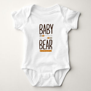 Body Para Bebê Urso Bebê Grizzly com Tipo Desenhado à Mão Marrom