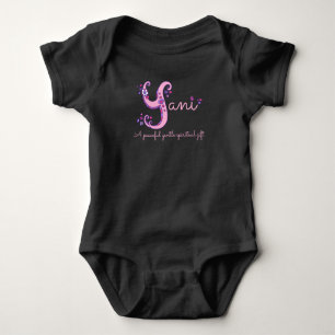 Body Para Bebê Yani Girl name significa Y monogramas corações