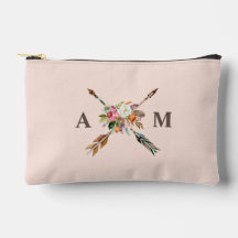 Boho Blooms e Setas Monogramadas