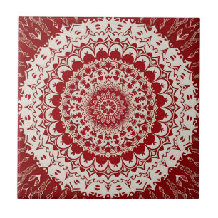Boho Hippie Tibetan Inspirou o Mandala Vermelho