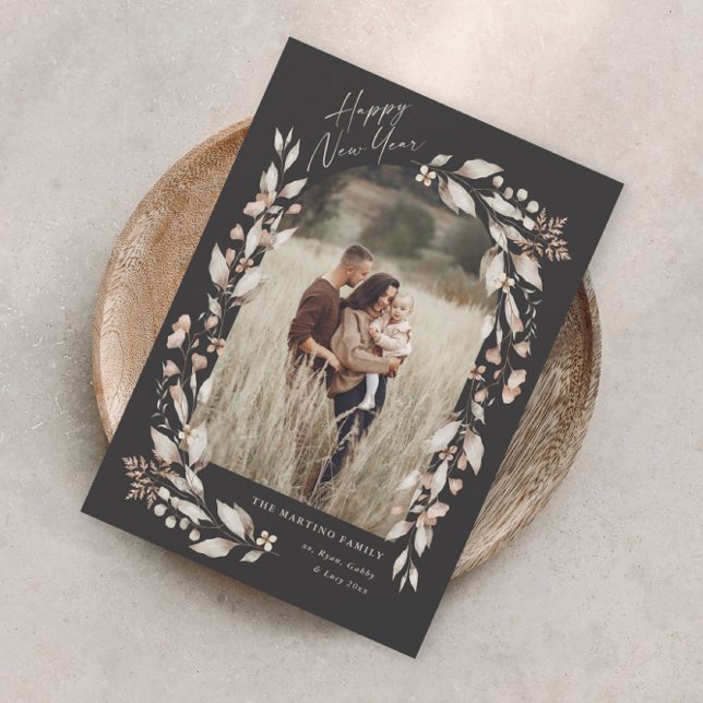 Boho Wildflower Arch Foto Ano Novo (Boho wildflower arch photo new years card with elegant script and hand painted watercolor foliage.)