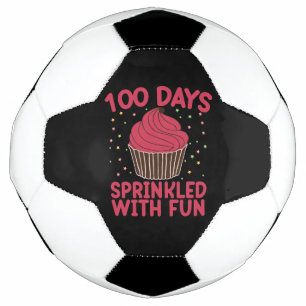 Bola De Futebol 100 Dias Salpicados Com Diversão Cupcake Garota da