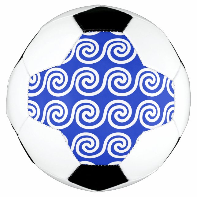 Bola De Futebol Azul Padrão de Ondas Chave Meander Grego (Frente)