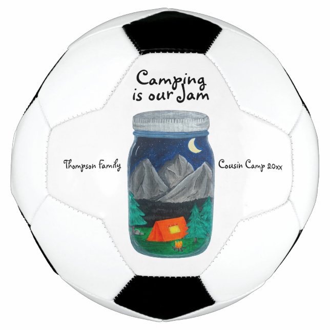 Bola De Futebol Camping is Our Jam Tent and Mountains in Jar (Frente)