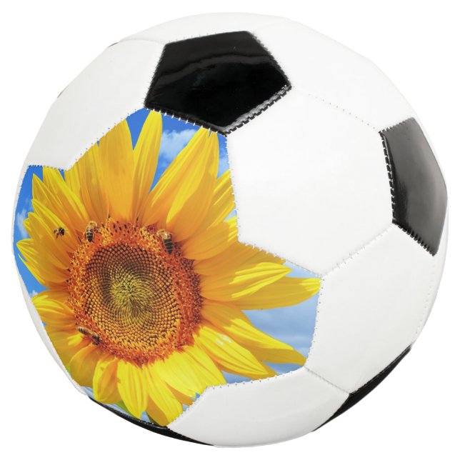 Bola De Futebol Girassol Amarelo e Abelhas no Céu Azul - Dia do Ve (Três quartos)