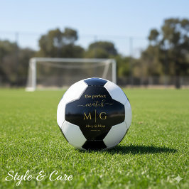 Bola De Futebol Monograma de Casal Correspondência Nome Preto