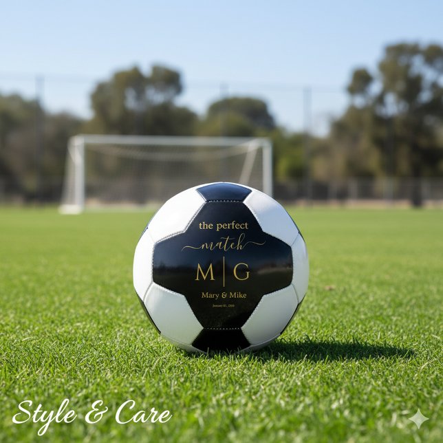 Bola De Futebol Perfect Match Monogrammed Couple Name Black (Perfect Match Monogrammed Couple Name Black Soccer Ball)